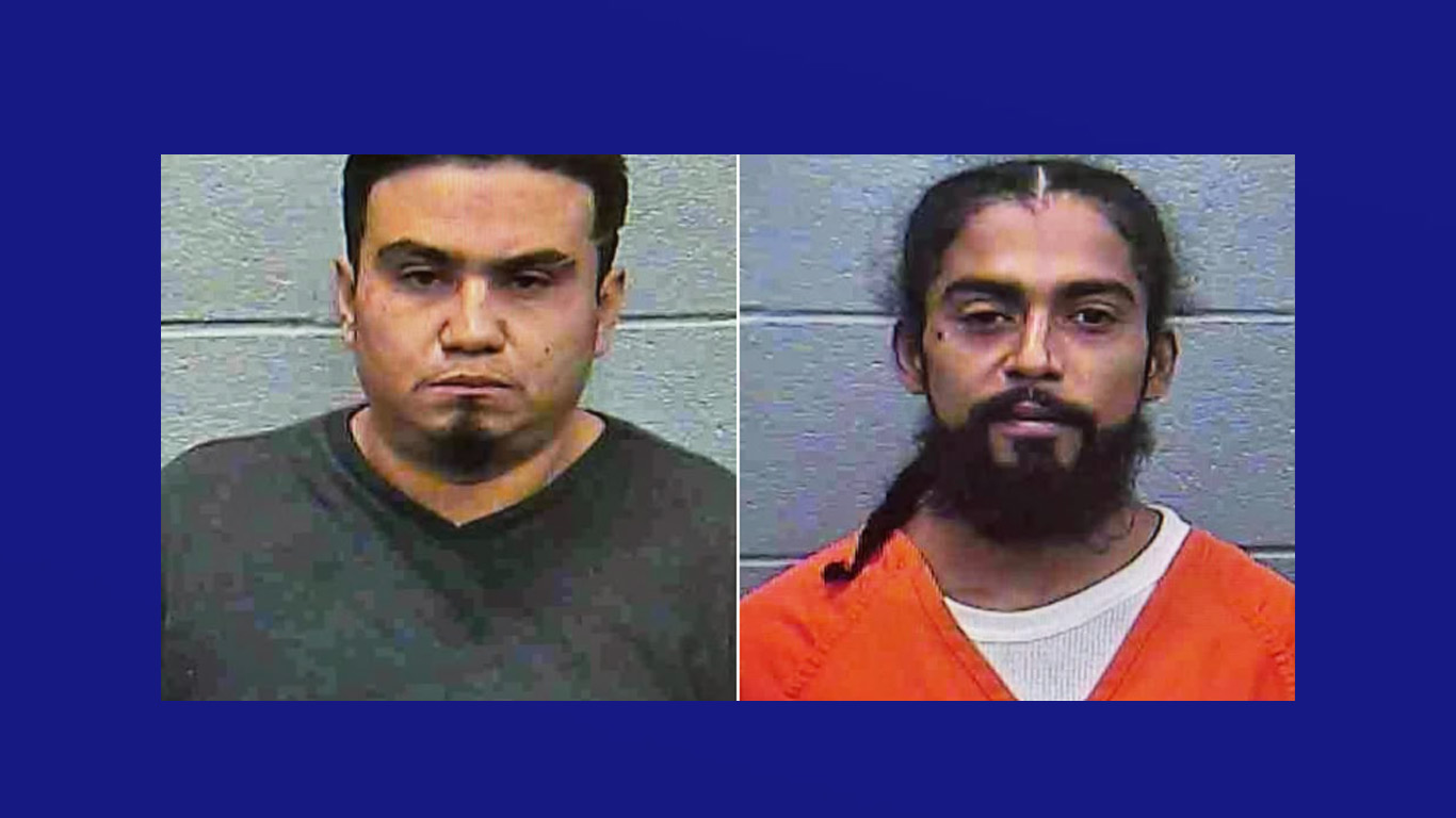 The current image has no alternative text. The file name is: BEEE.jpg