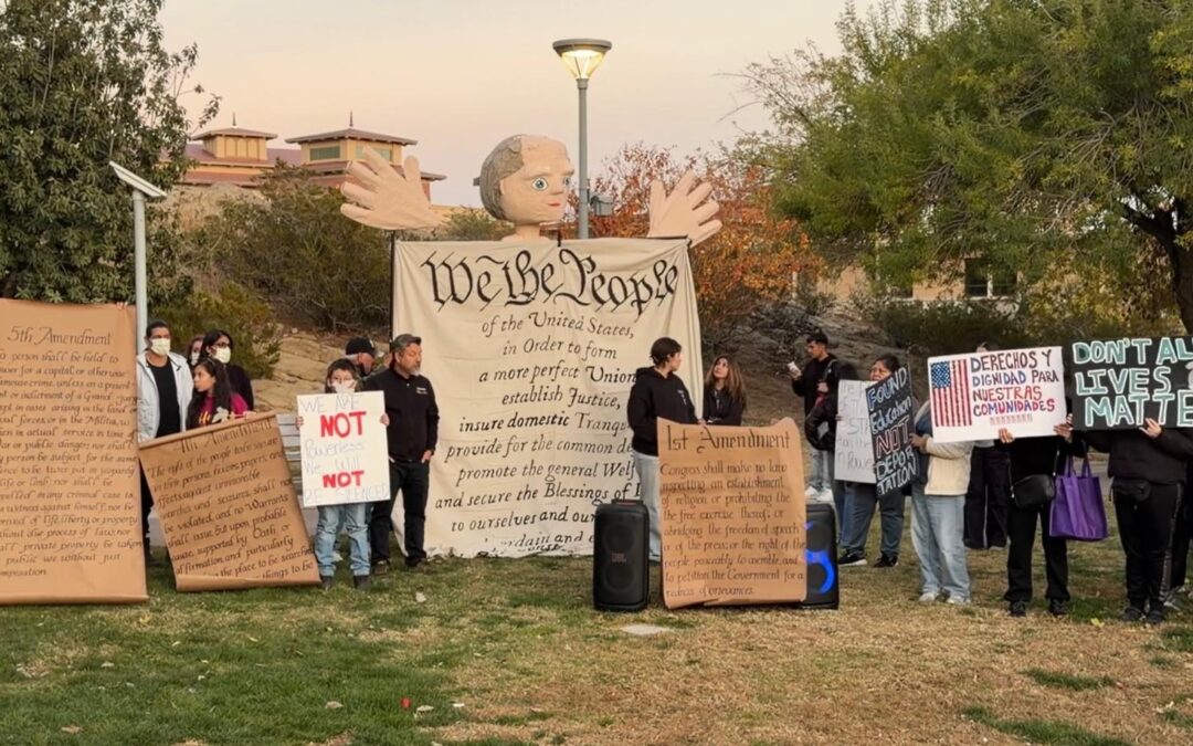 El Paso se Levanta en Protesta Contra la Visita de Tom Homan y las Políticas de Migración