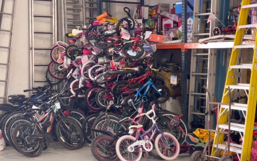 Santa Claus Bombero de Ciudad Juárez Hace un Llamado a la Comunidad de El Paso para Regalos de Navidad