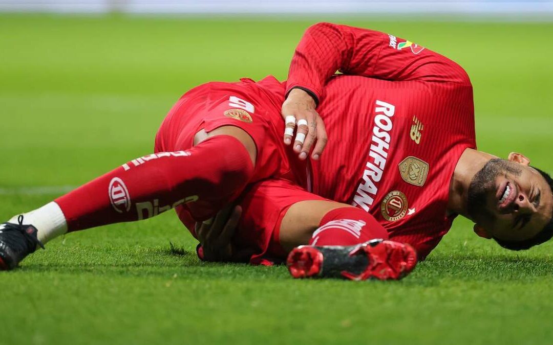 Alexis Vega se perderá la Vuelta de Semifinales ante Rayados por lesión