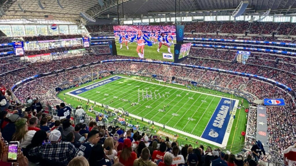 Chiefs vs Cowboys: El partido de temporada regular que rompió récords con más de 55 millones de espectadores en Tampa Bay