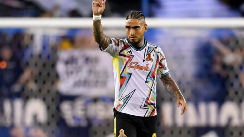 Cristian Arango no se unirá a Pumas: Conoce las Nuevas Opciones de Fichajes