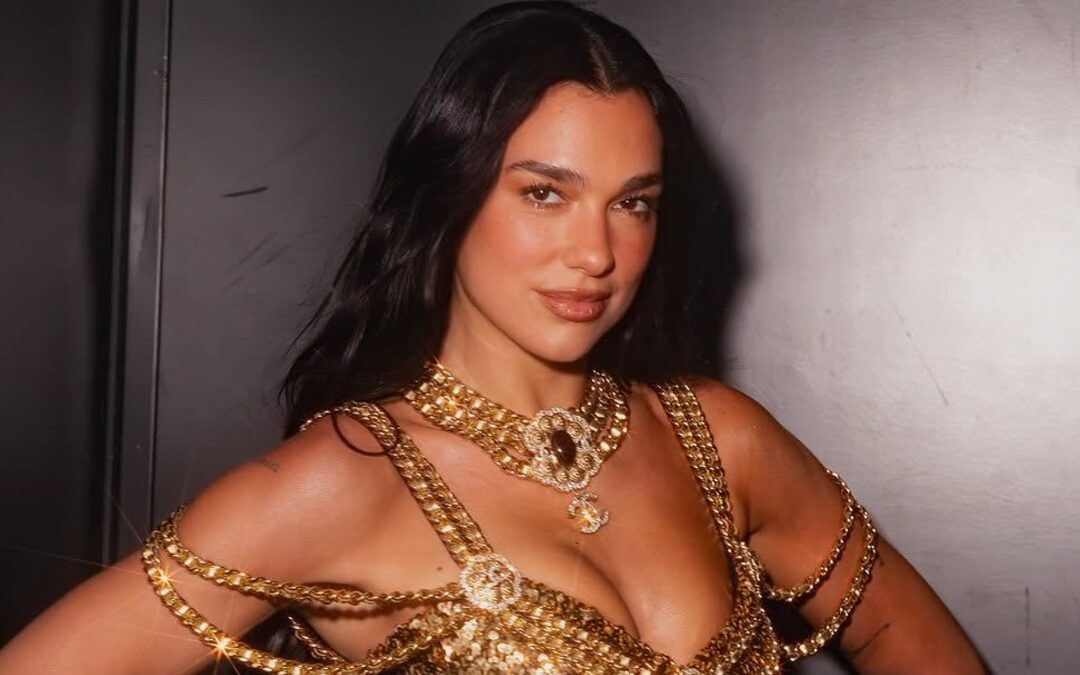 Dua Lipa Cautiva a Sus Fans en CdMx con ‘Amor Prohibido’ de Selena