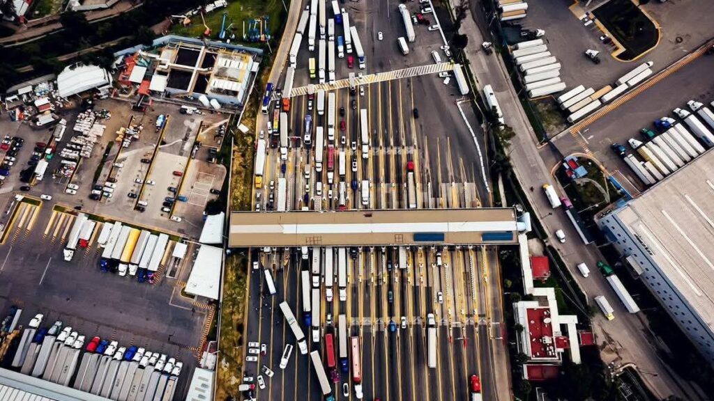 Actualización en Vivo sobre la Autopista México-Querétaro: Cierres Viales y Choques al 7 de Diciembre