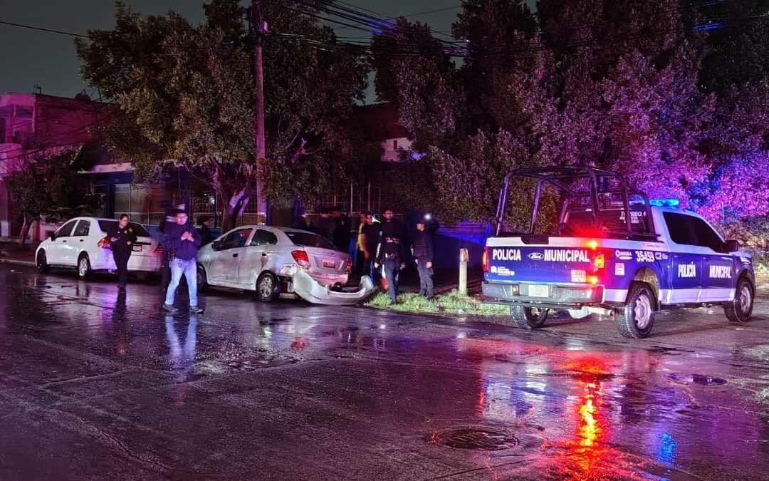 Accidente de Tránsito en Torreón: Hombre Abandona Auto Tras Choque