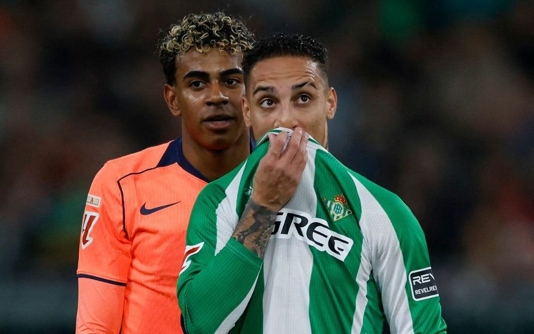 El Barcelona Brilla con Cinco Goles Contra el Betis y Asegura el Liderato de LaLiga