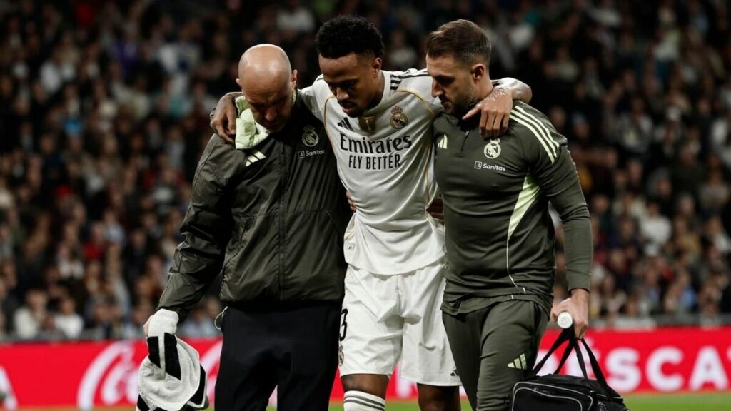 Militao sufre una grave lesión y se perderá cuatro meses con el Real Madrid