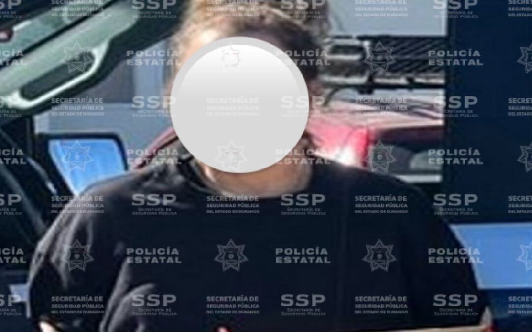 Aguinaldo Tampa Bay: Mujer roba 47 mil pesos de la mochila de su patrón en impactante video