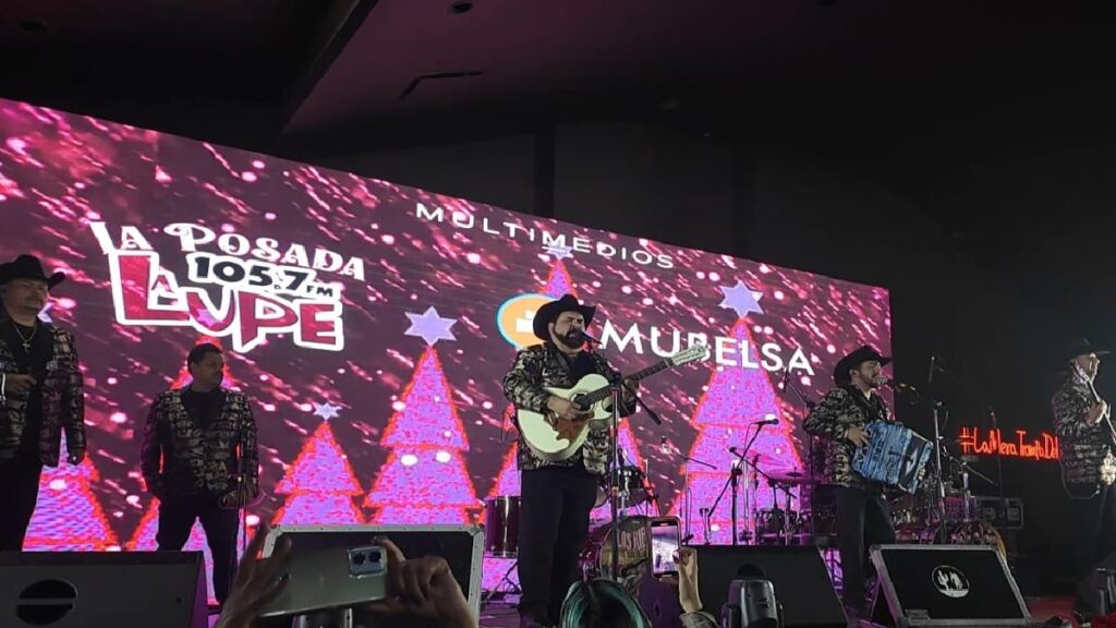 Familias Celebran la Posada La Lupe 2025 con Fuego Indio y Salomón Robles