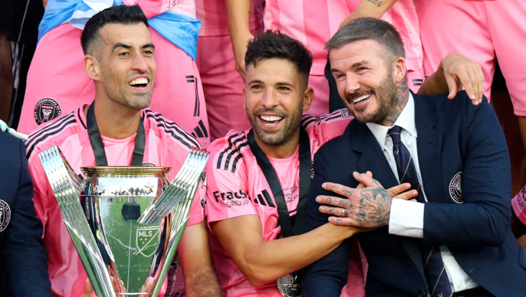 Sergio Busquets y Jordi Alba se despiden del futbol como campeones en Inter Miami