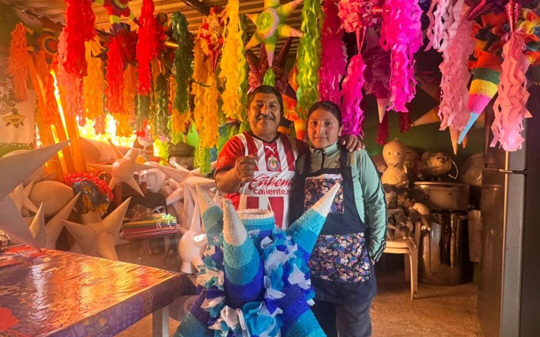 La Tradición Piñatera: La Familia Ruiz y Su Arte de Hacer Piñatas en Tampa